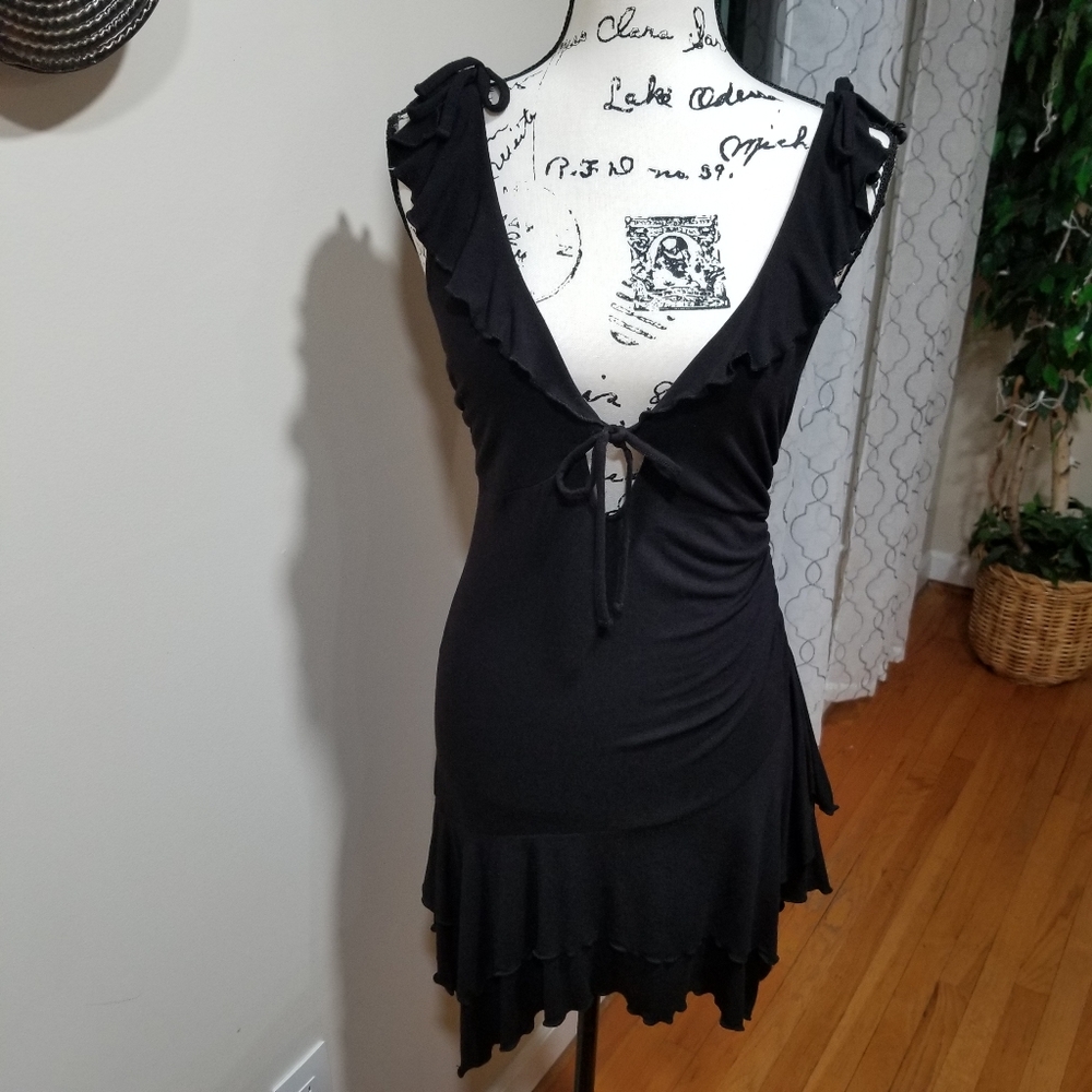 WILD FABLE V Neck Ruching Ruffle Sleeveless  Mini Dress Color Black Siz!!!